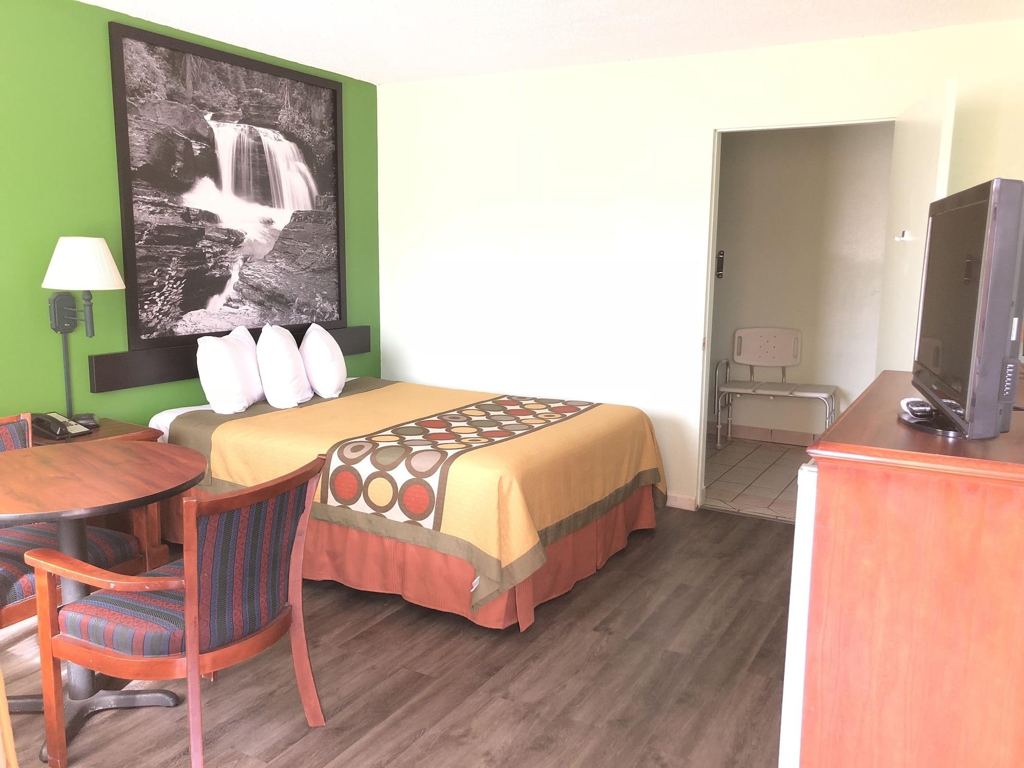 Hotel Super 8 By Wyndham Yreka Esterno foto