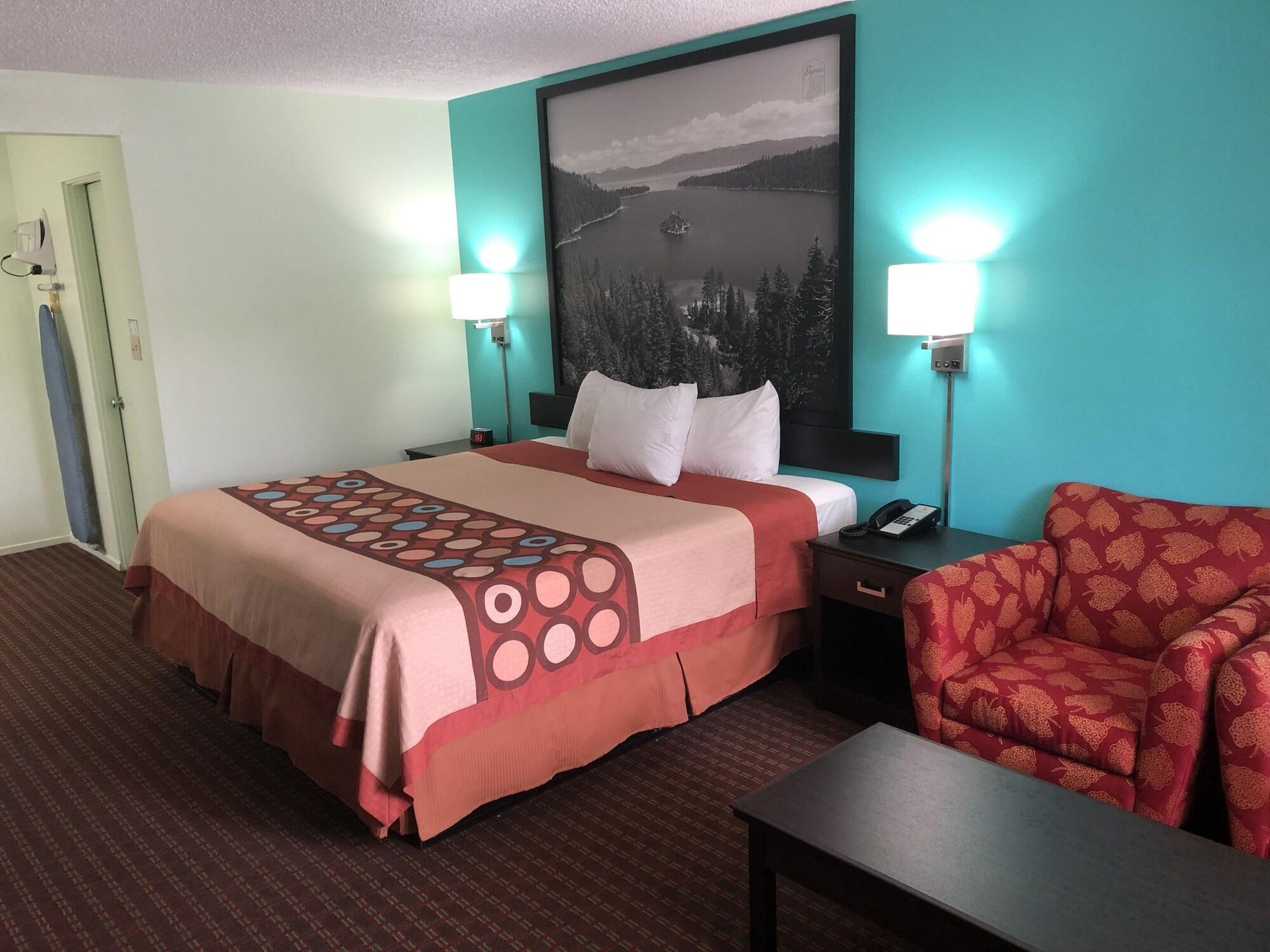 Hotel Super 8 By Wyndham Yreka Esterno foto