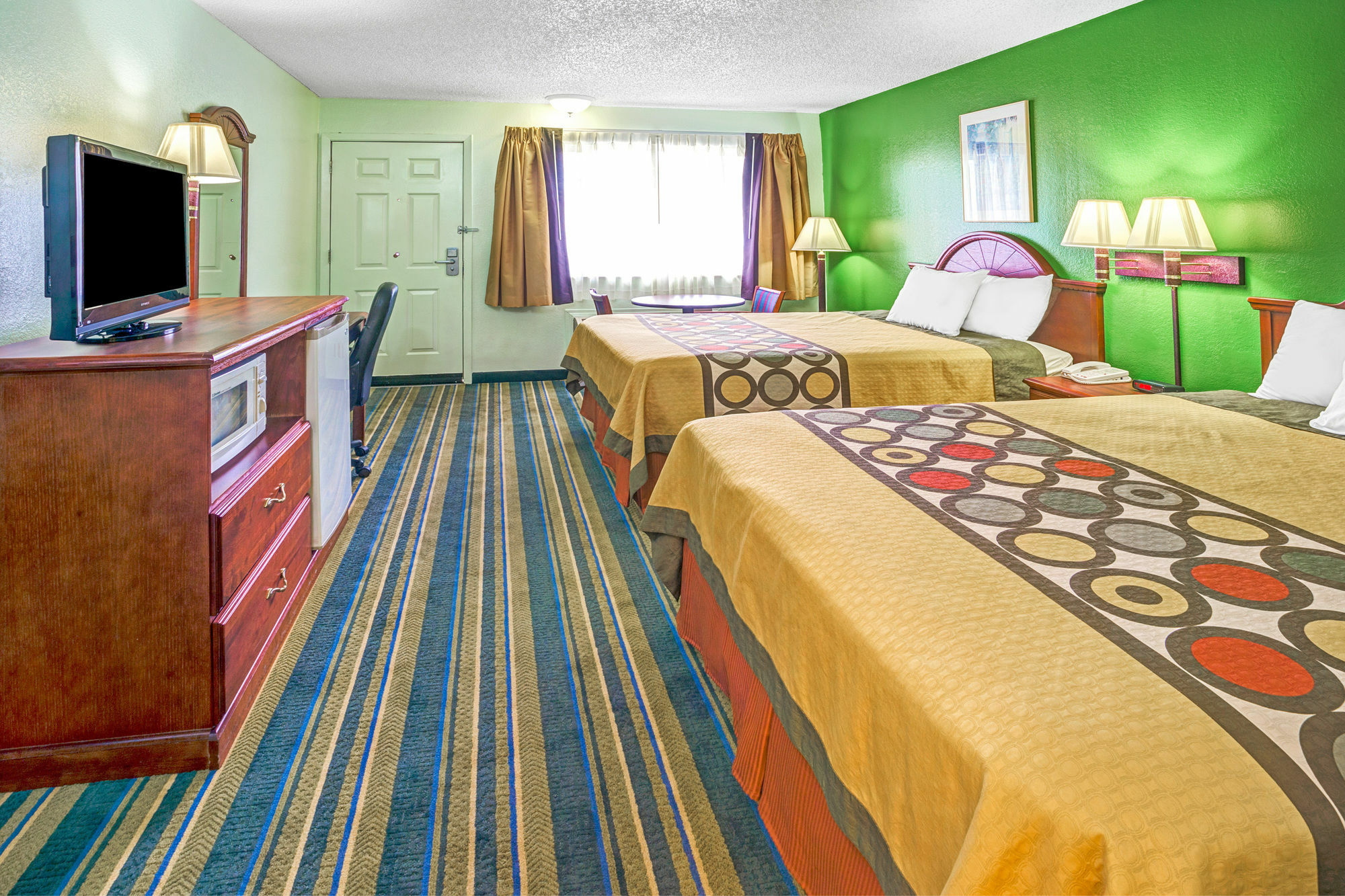Hotel Super 8 By Wyndham Yreka Esterno foto